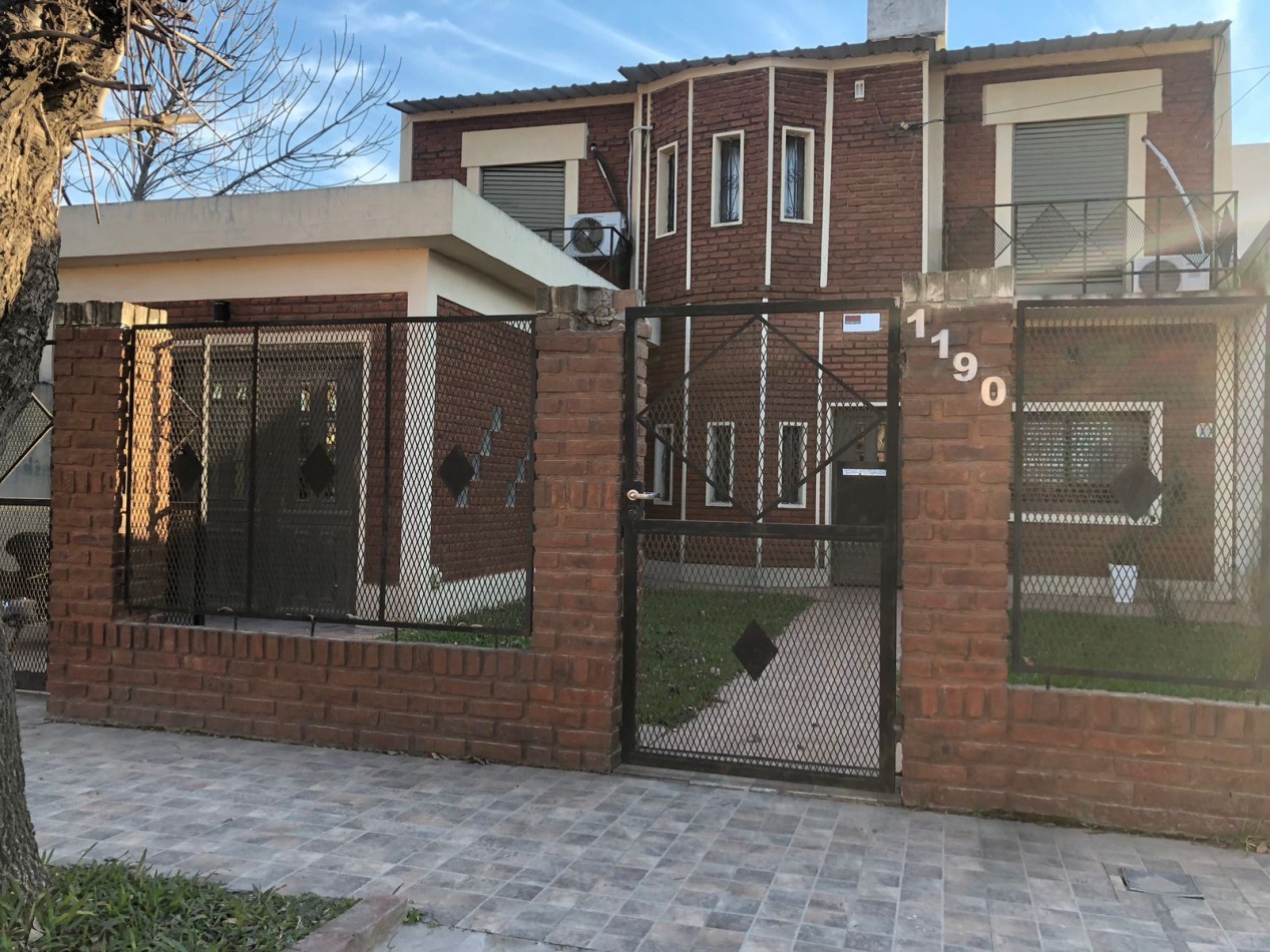 CASA FAMILIAR 