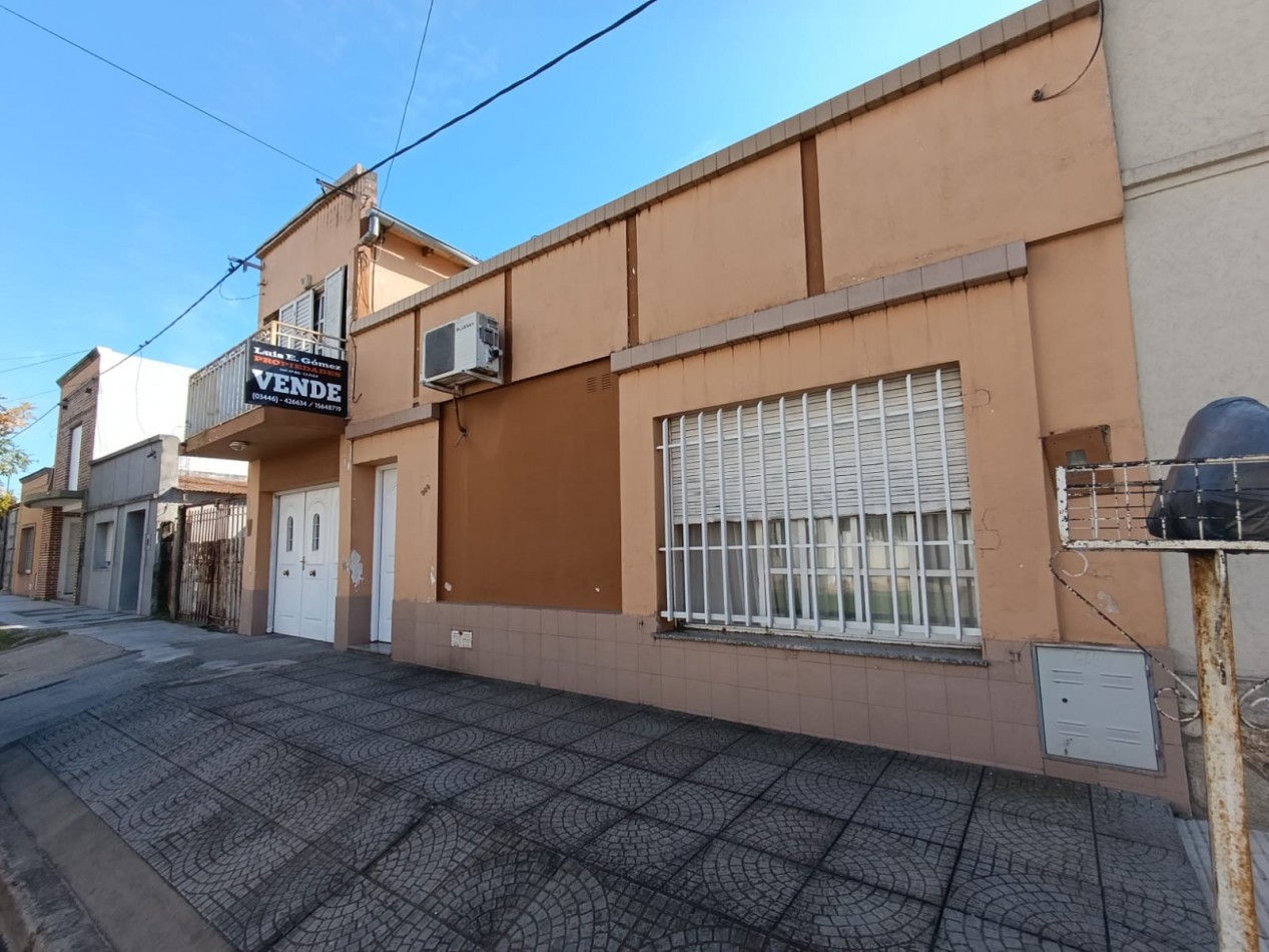CASA FAMILIAR