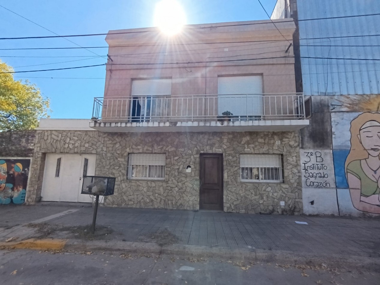CASA FAMILIAR