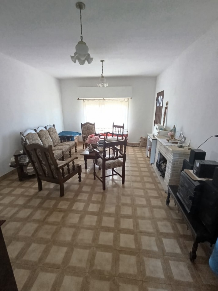 CASA DE FAMILIA