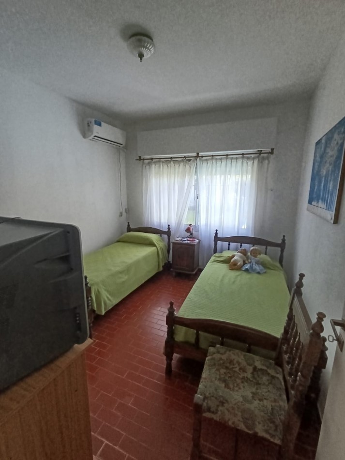 CASA DE FAMILIA