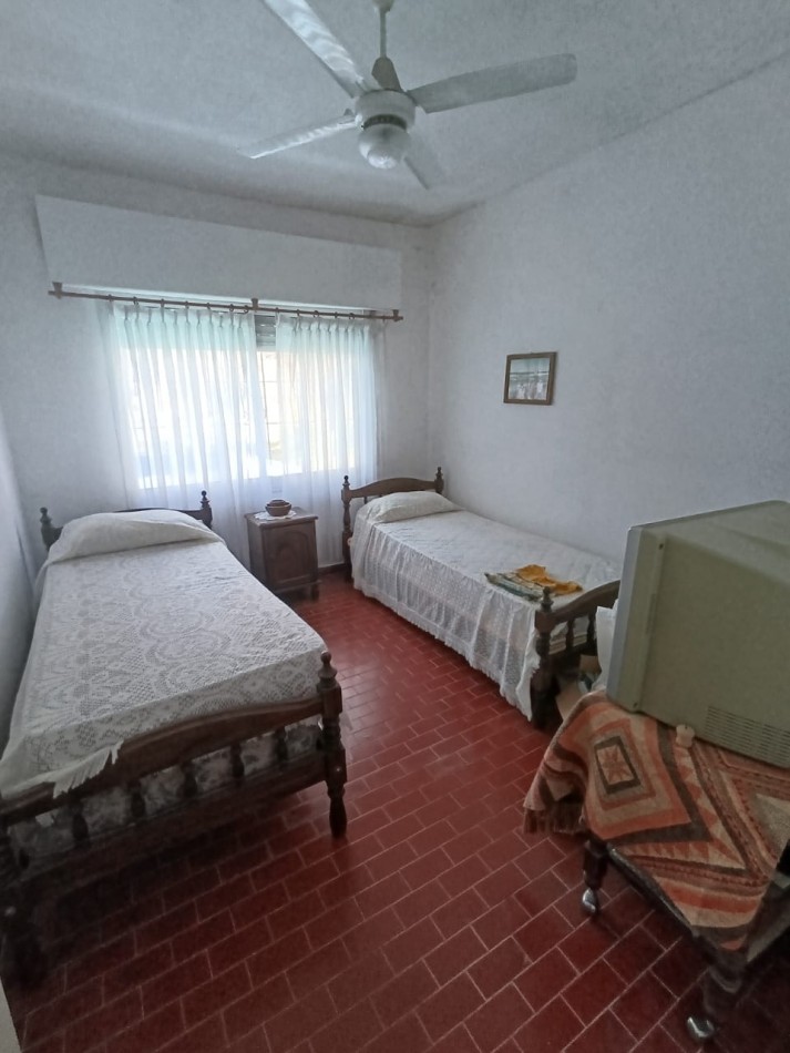 CASA DE FAMILIA