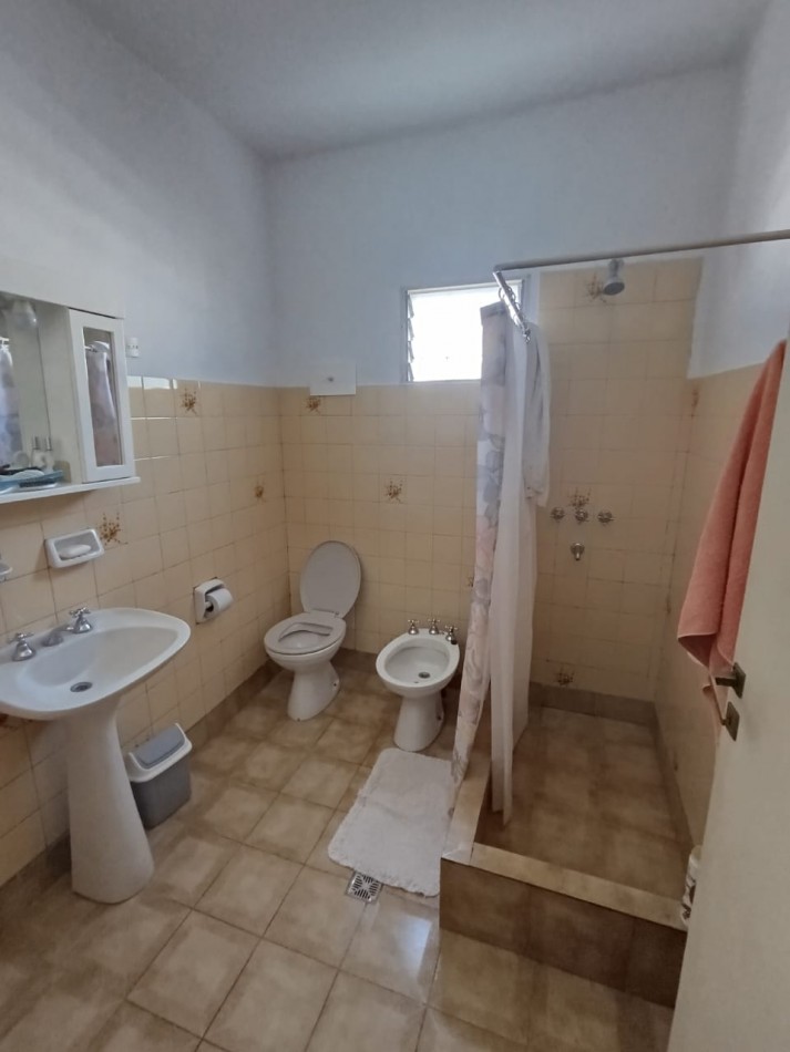 CASA DE FAMILIA