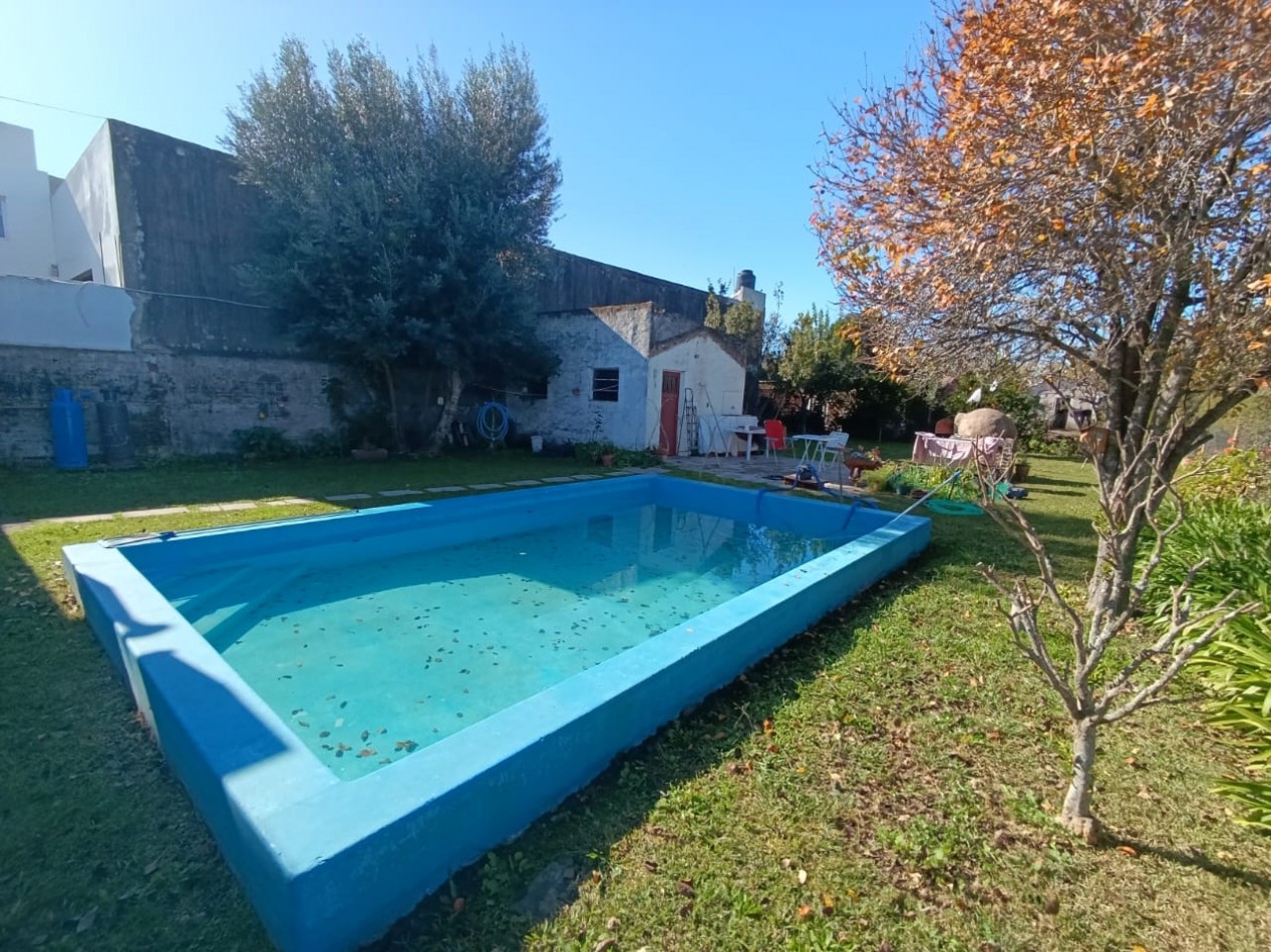 CASA DE FAMILIA