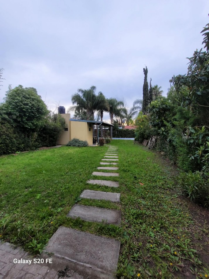 CASA FAMILIAR