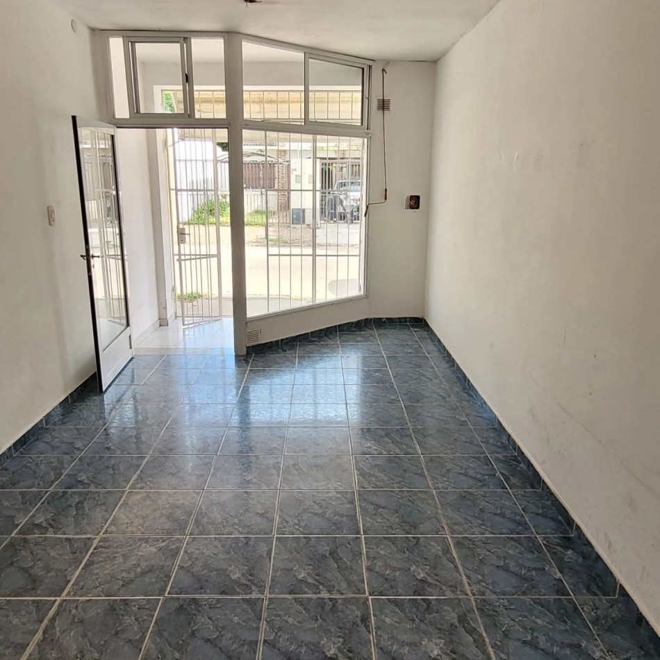 DEPARTAMENTOS CON LOCALES EN VENTA
