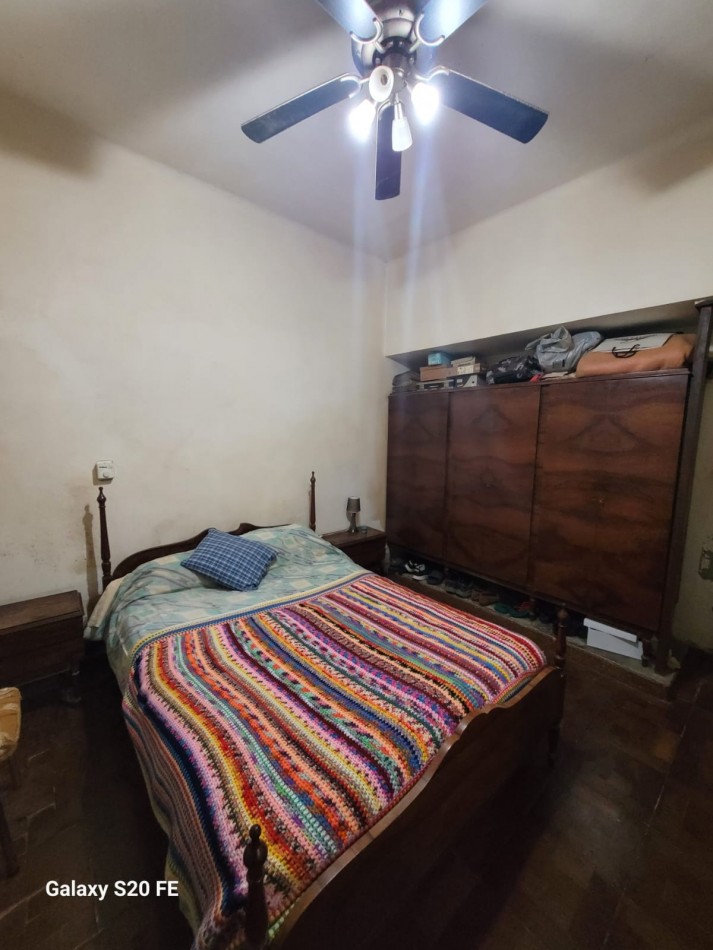 CASA CON DEPARTAMENTO EN VENTA