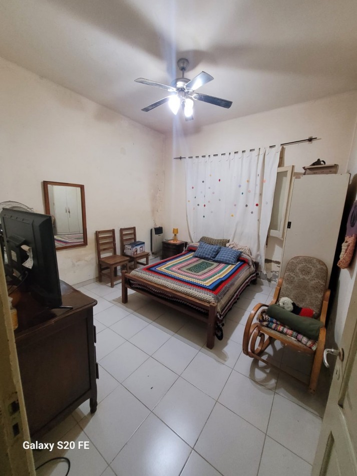 CASA CON DEPARTAMENTO EN VENTA